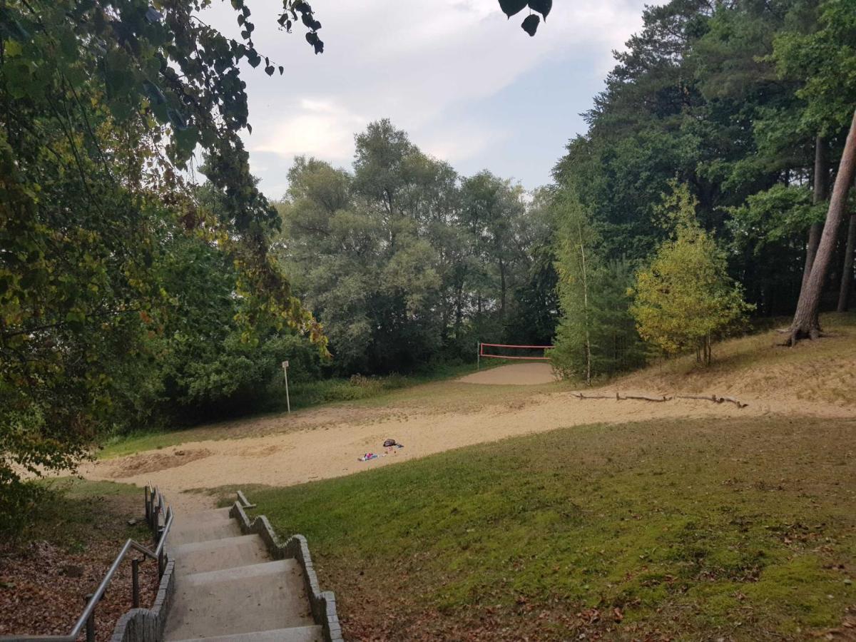 Blockhaus Canow Mit Fahrraedern Zewnętrze zdjęcie
